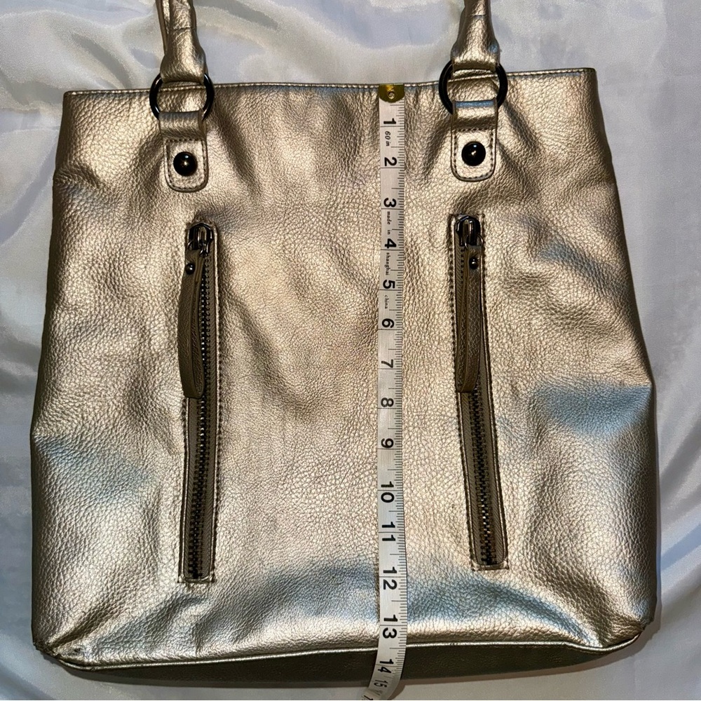Metallic Gold Women's Large Shoulder Tote Bag by‎ LP Blue Inea Pels - Picture 9 of 14